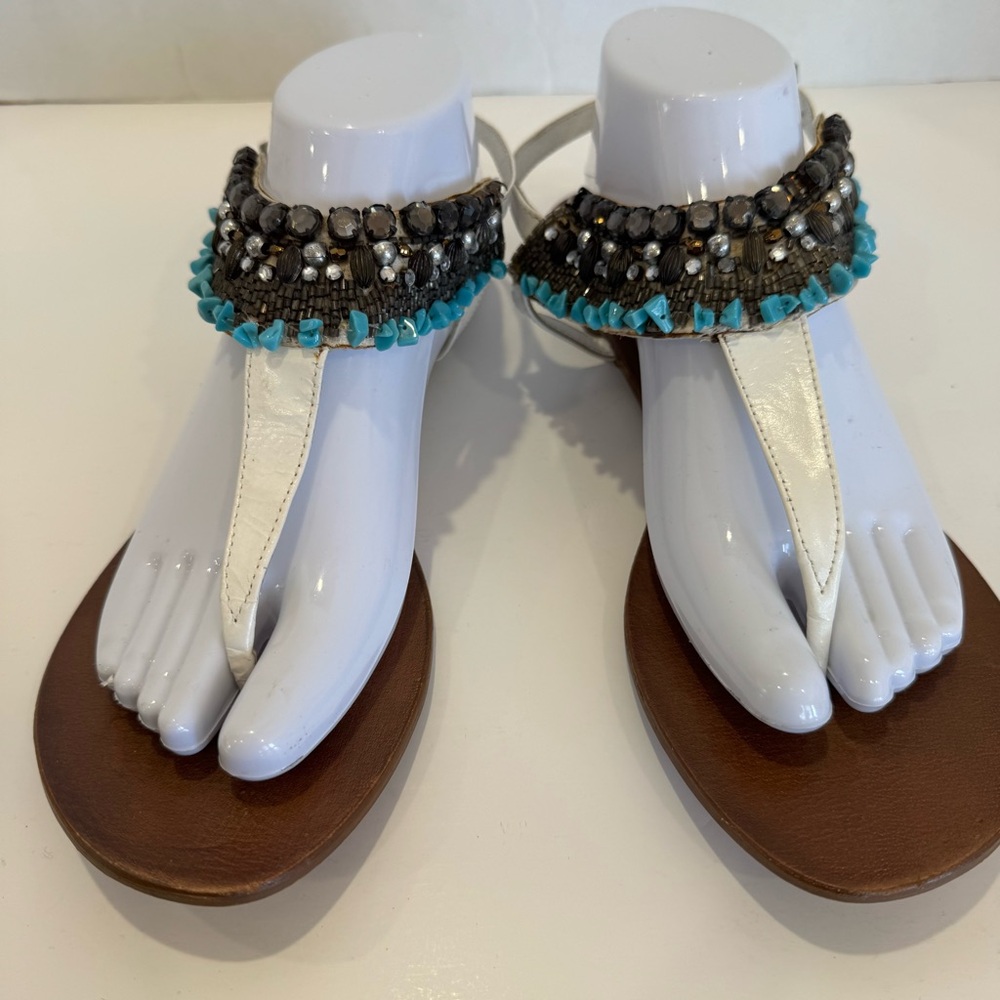 Size 11 beaded thong sandal with white leather and turquoise black silver beads